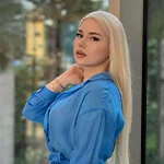 Johanna Hartmann, Leiterin der Marketingabteilung bei TechSolutions GmbH